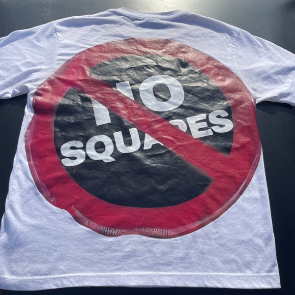 Tenth Series Tee - Picture 2 of 2